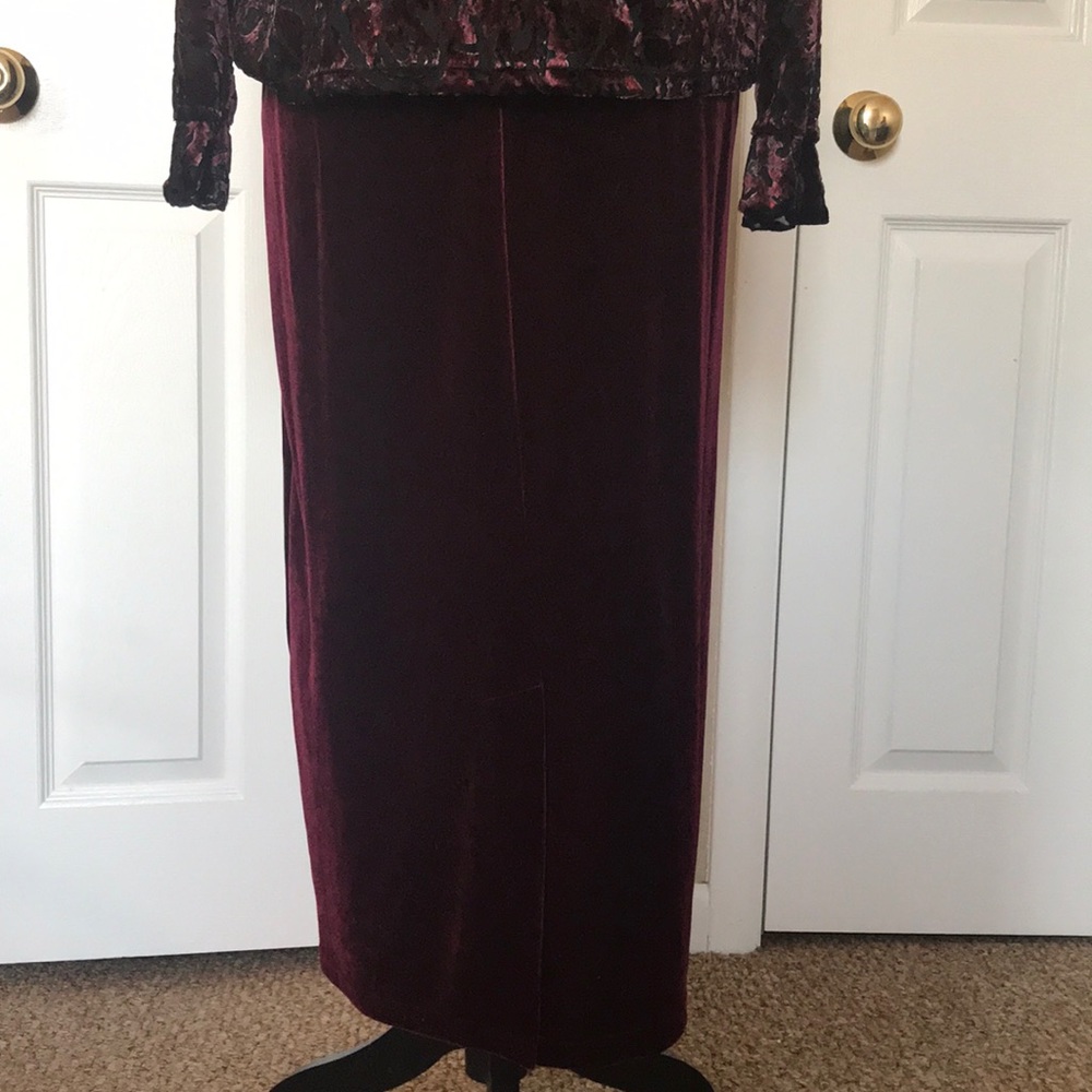 Petite Burgundy set - Picture 5 of 8